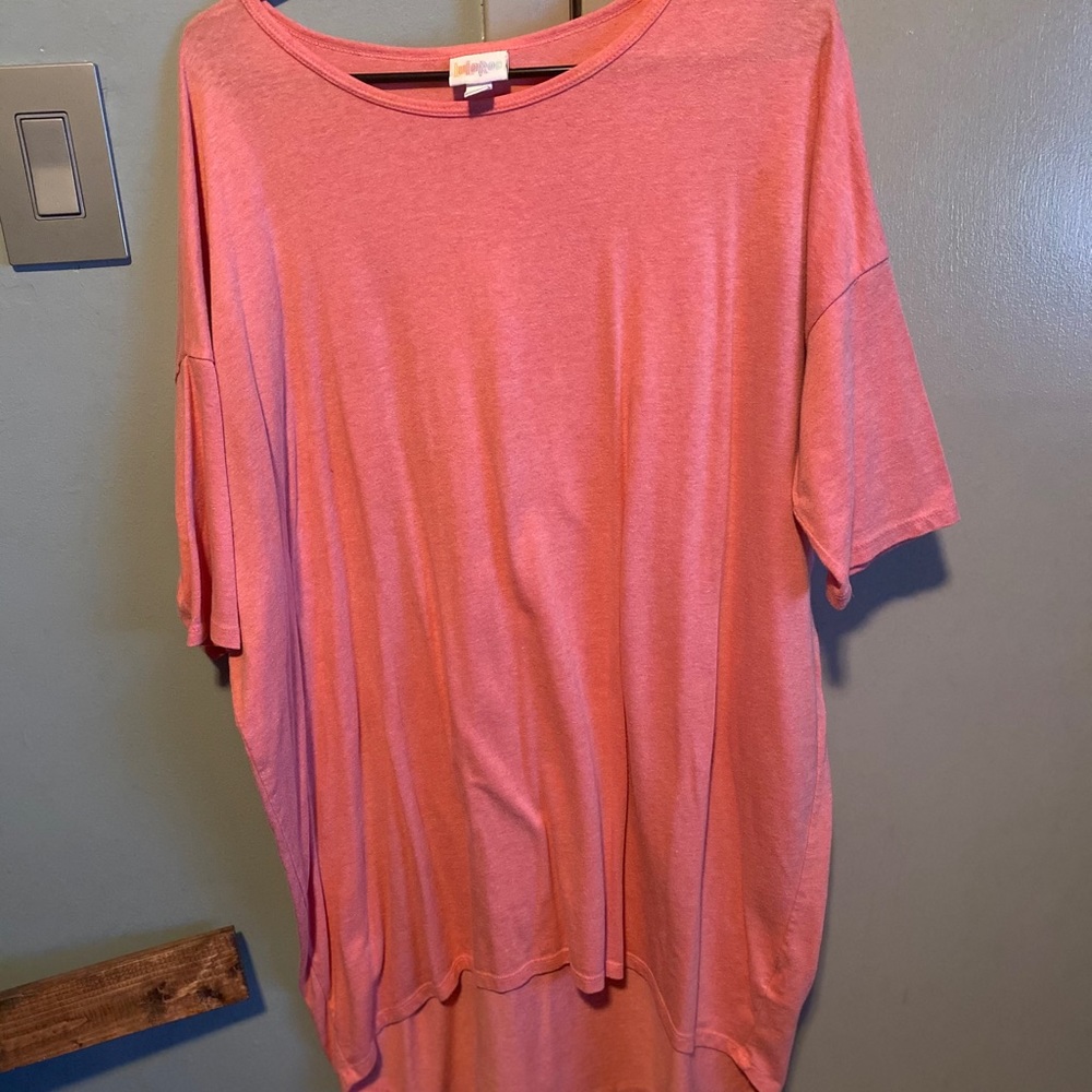 Lula Roe shirt